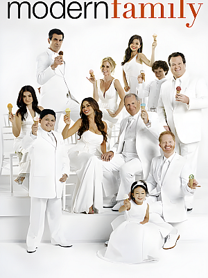 美剧《摩登家庭 第四季》Modern Family Season 4 2012 1080P 英语中字 全24集 豆瓣 9.6分【24GB】